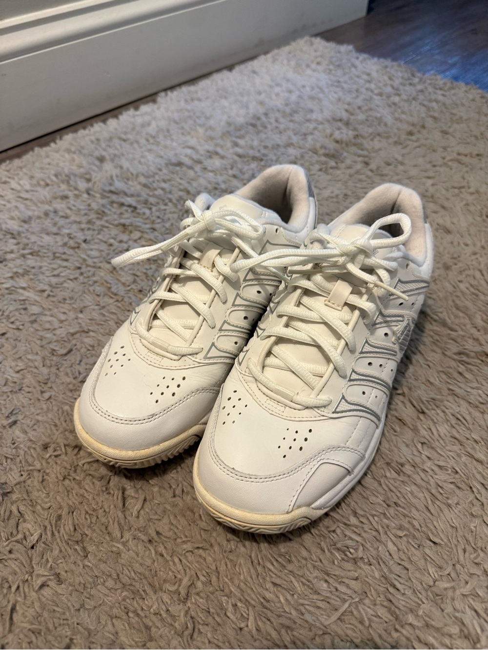 K-Swiss White Lace-Up Women's Sneakers Grancourt ll Tennis Vintage 90’s Y2K
